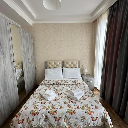 Rustaveli Apartment 113 Кутаїсі Екстер'єр фото