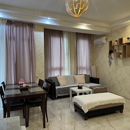 Rustaveli Apartment 113 Кутаїсі Екстер'єр фото