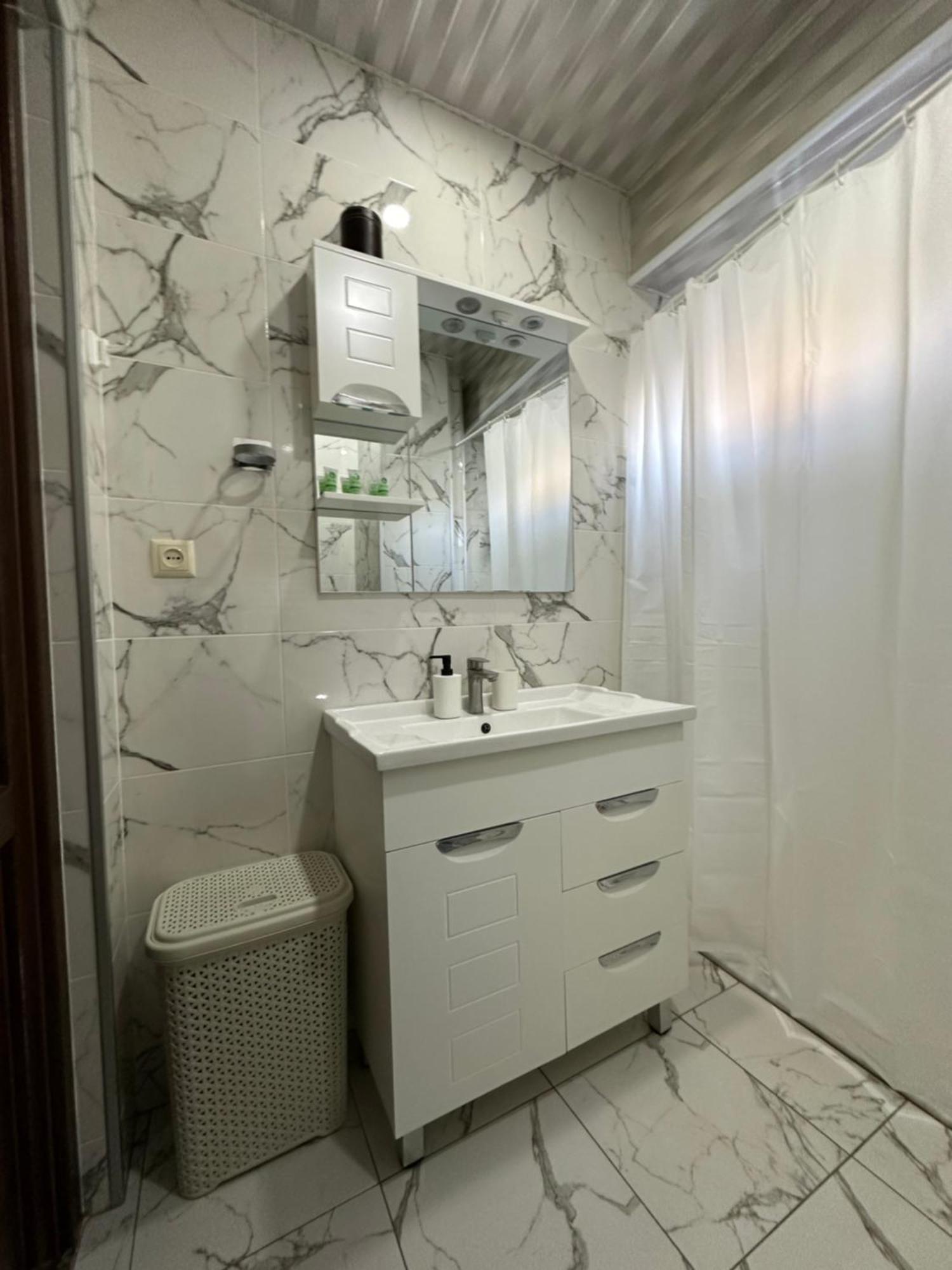 Rustaveli Apartment 113 Кутаїсі Екстер'єр фото